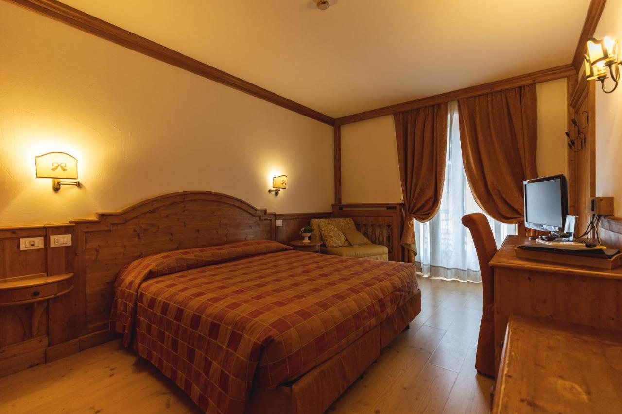 Hotel Europa Residence อาเซียโก ภายนอก รูปภาพ
